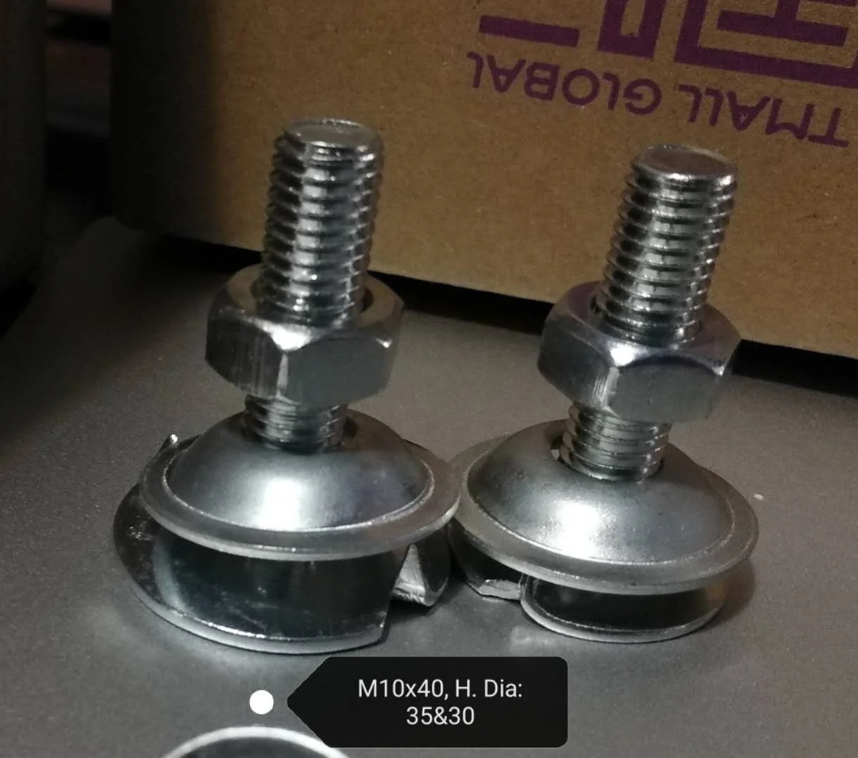 Seating Screws With Cupped Washer Euro Bucket Screw Fanged Elevator