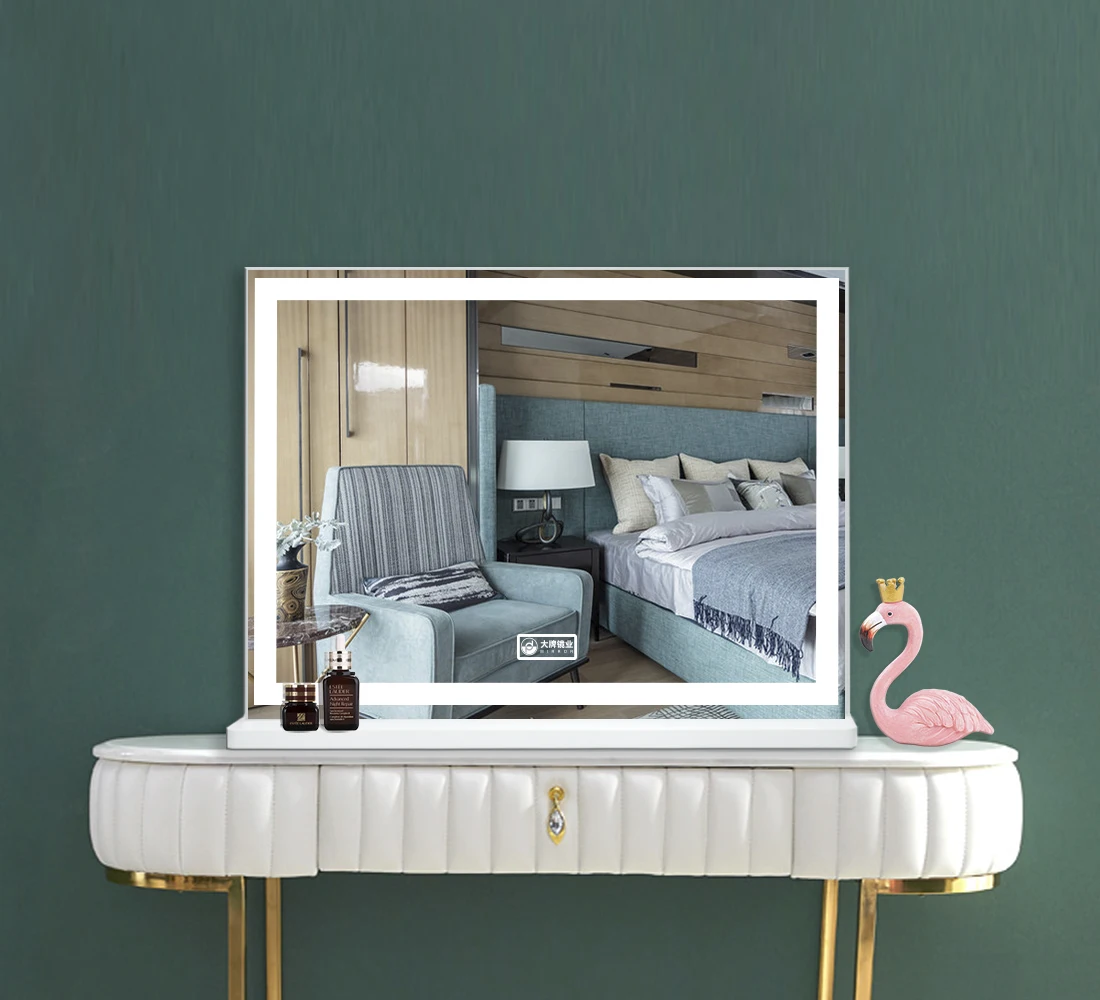 准备出货大镜子化妆镜 led灯化妆镜