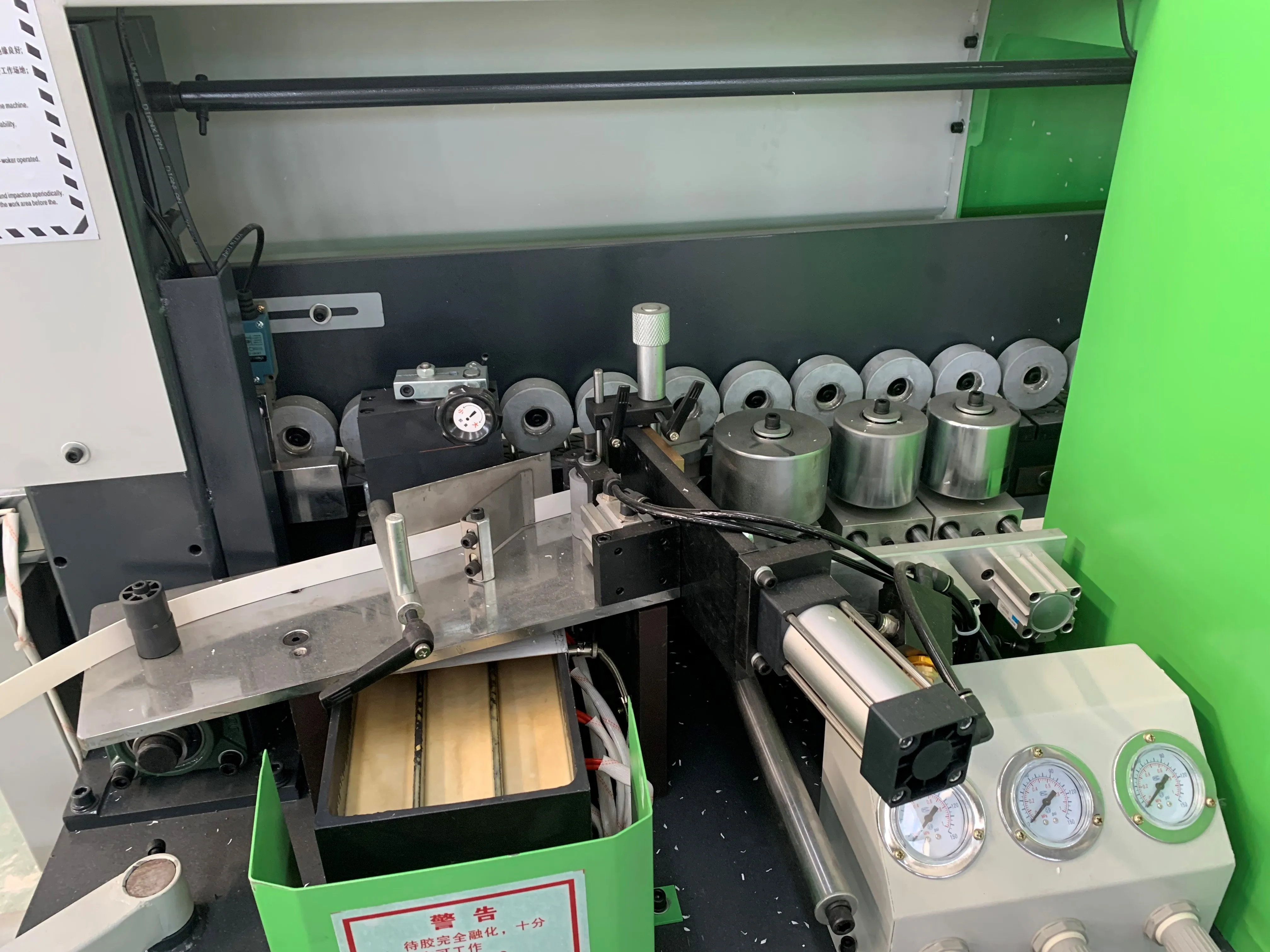 Costeffective Edge Banding Machine With Rough Scraping Auto Edge Banding Machine With High