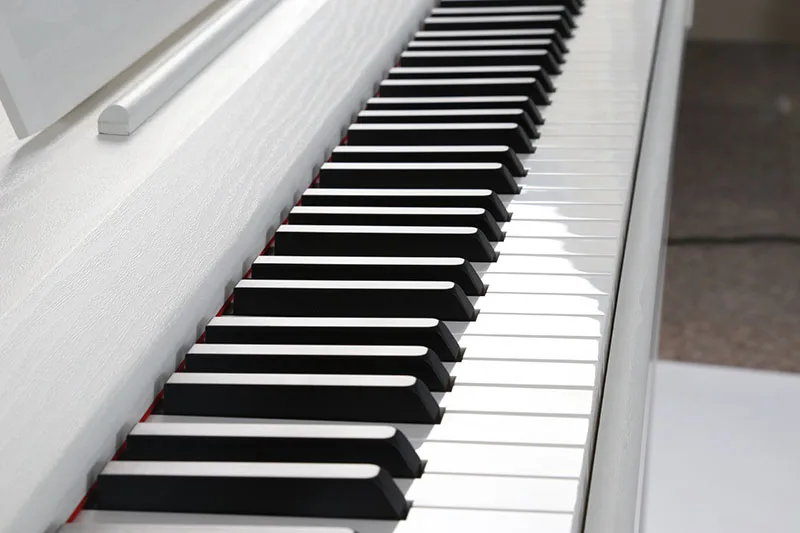 digital piano