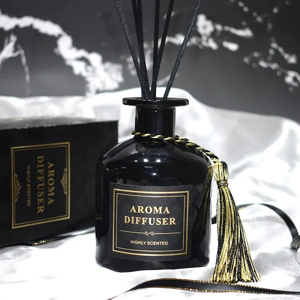 Luxury Custom Private Label 220ml Black Bottle Fragrance