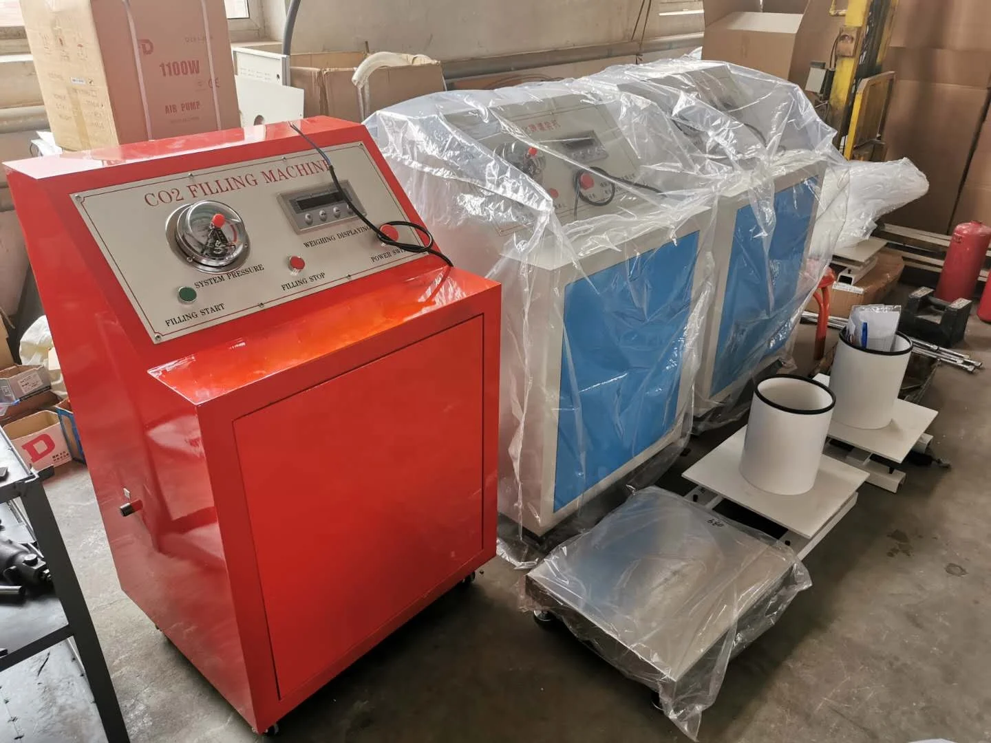 Fire Extinguisher Cylinder Pressure Testing Machine / Fire Extinguisher