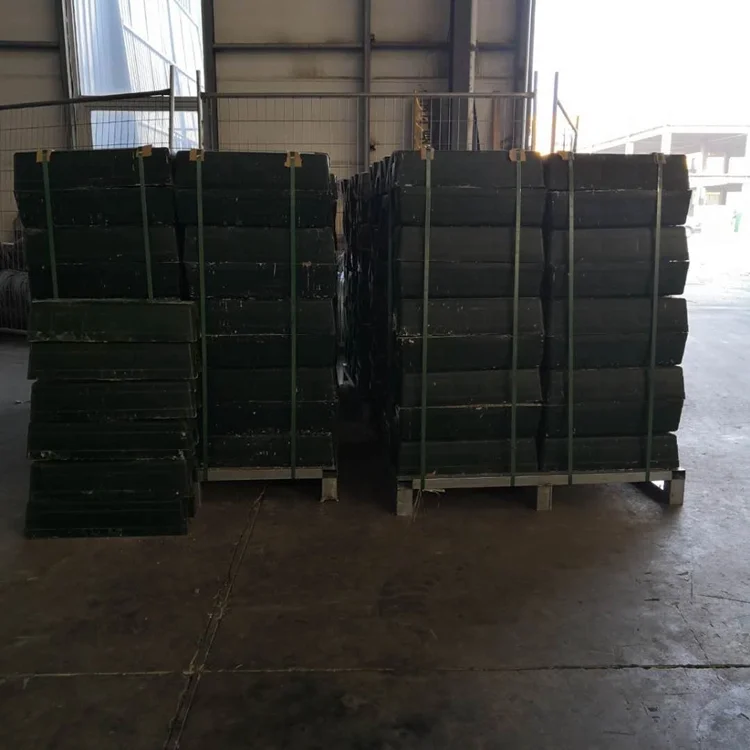 에 대한 최신 회사 뉴스 임시 담을 위한 콘크리트에 의하여 채워지는 안정되어 있는 지원 임시 담 기초 사출 성형 플라스틱 발  4