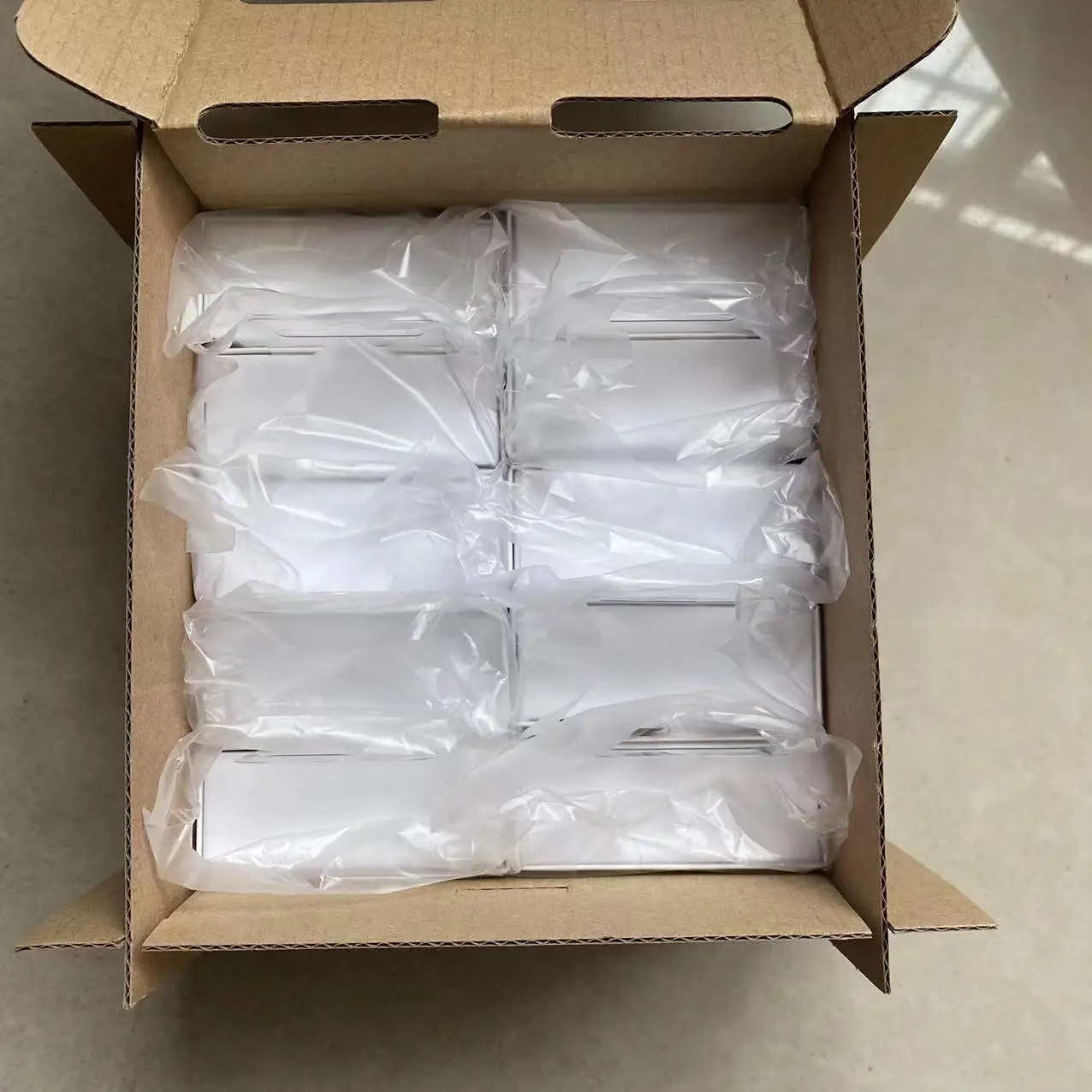 Original Earphones For Iphone Earbuds With Microphone Mmtn2 In Ear