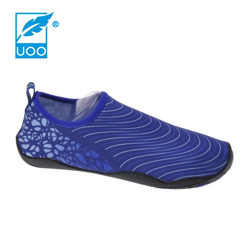 neoprene water shoes4.jpg