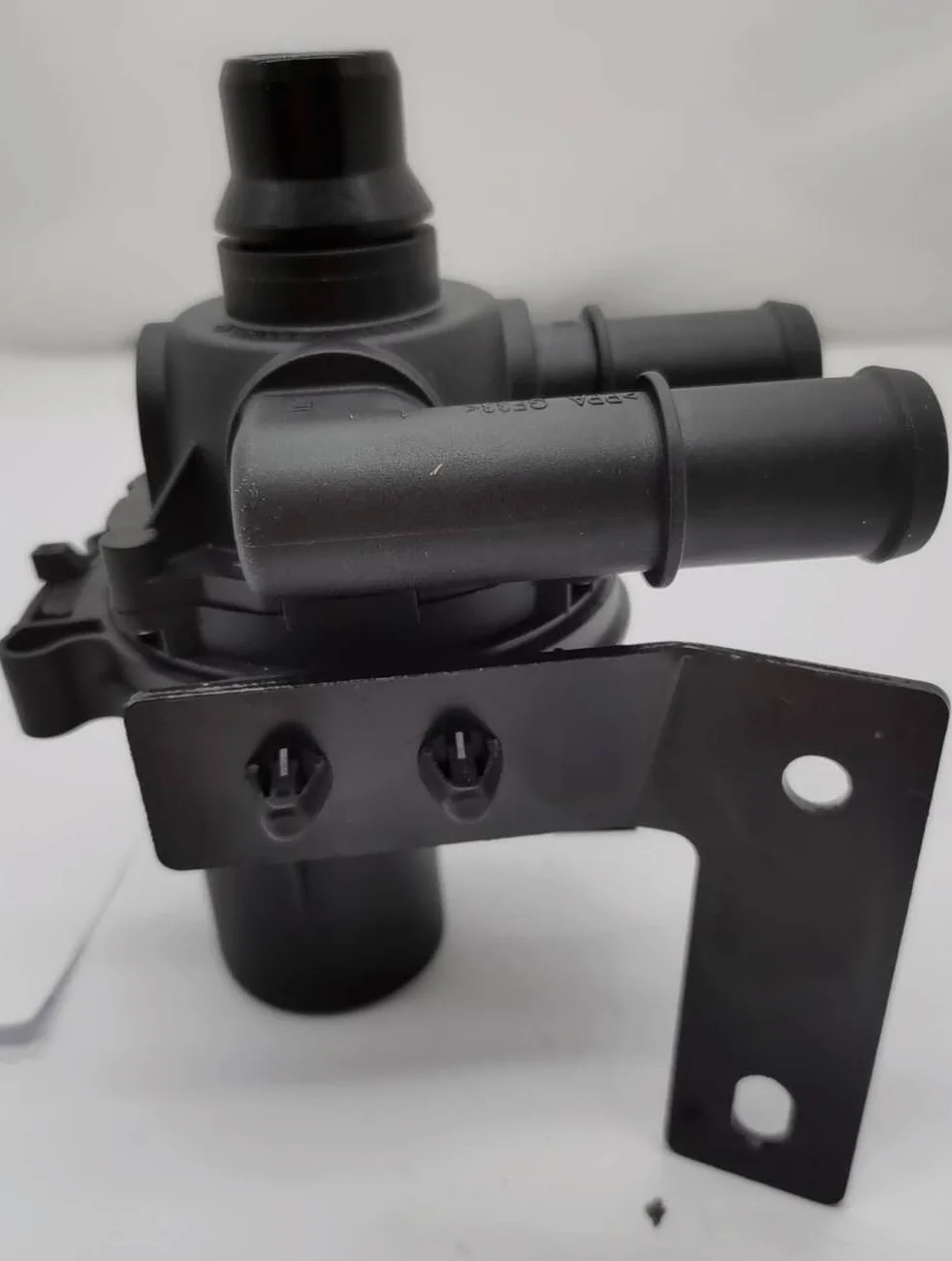 Coolant Flow Control Valve For 20112015 Cheviy Voilt Oe 22987493