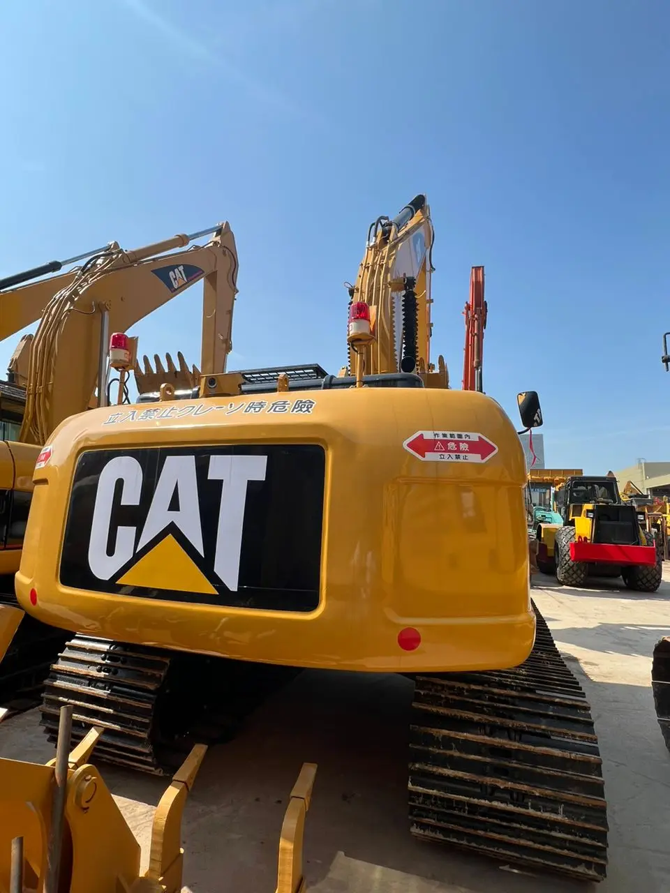 Used Cat 320d2l Excavadora Caterpillar 320 D2l Excavators Available For ...