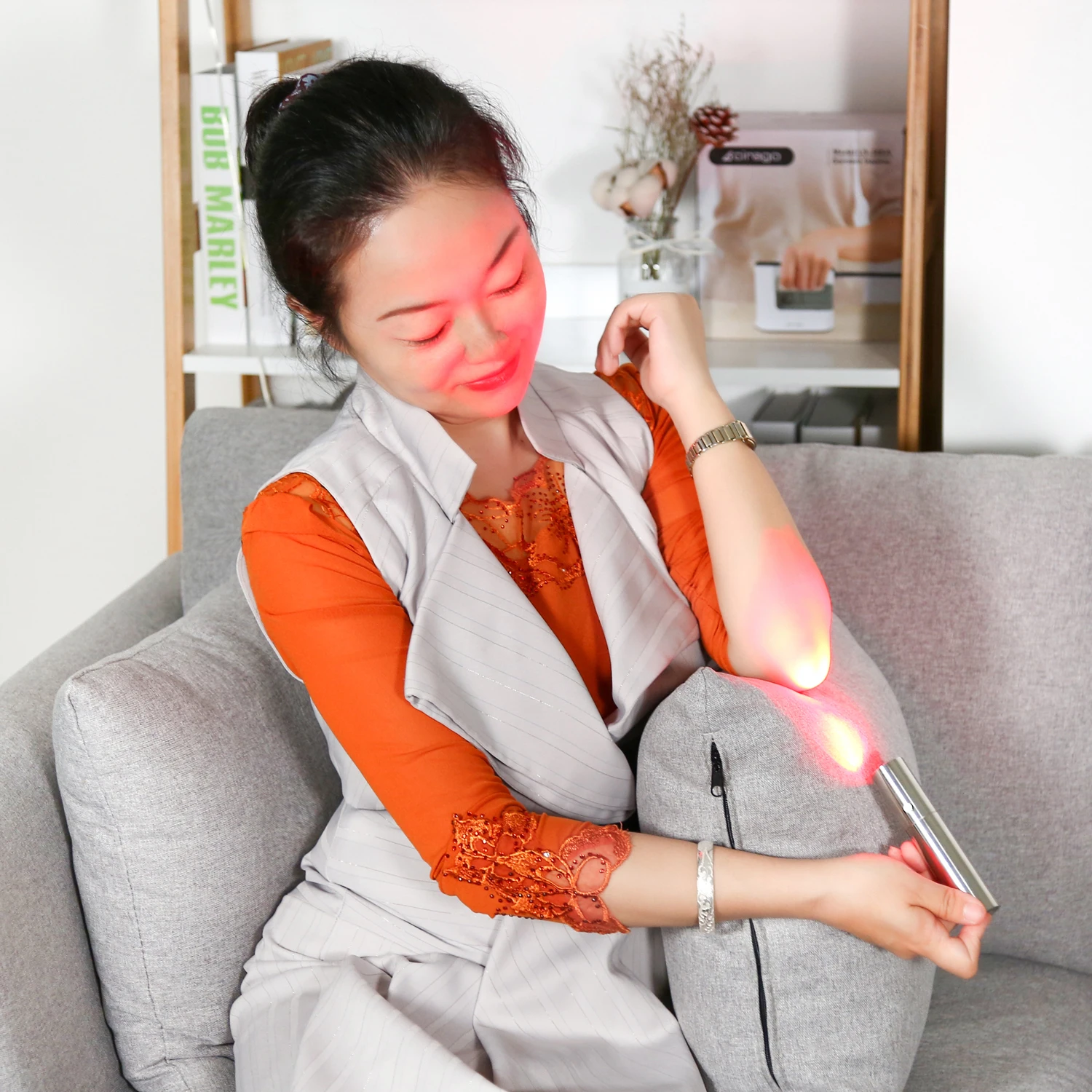 Kinreen Portable Led light therapy battery powered no EMF 630nm 660nm 850nm handheld red light therapy