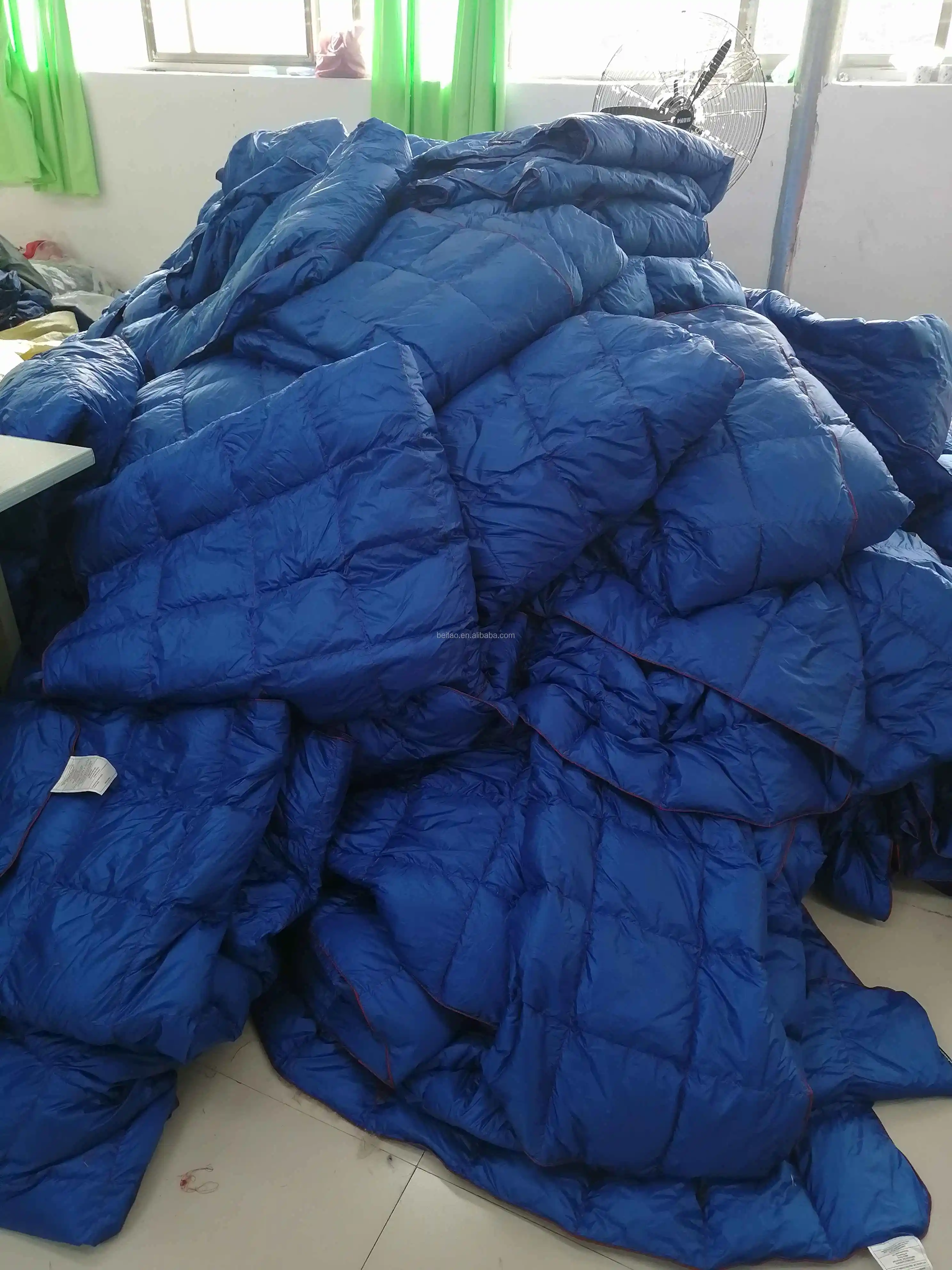 Down Camping Blanket Outdoor Lightweight Packable Down Blanket