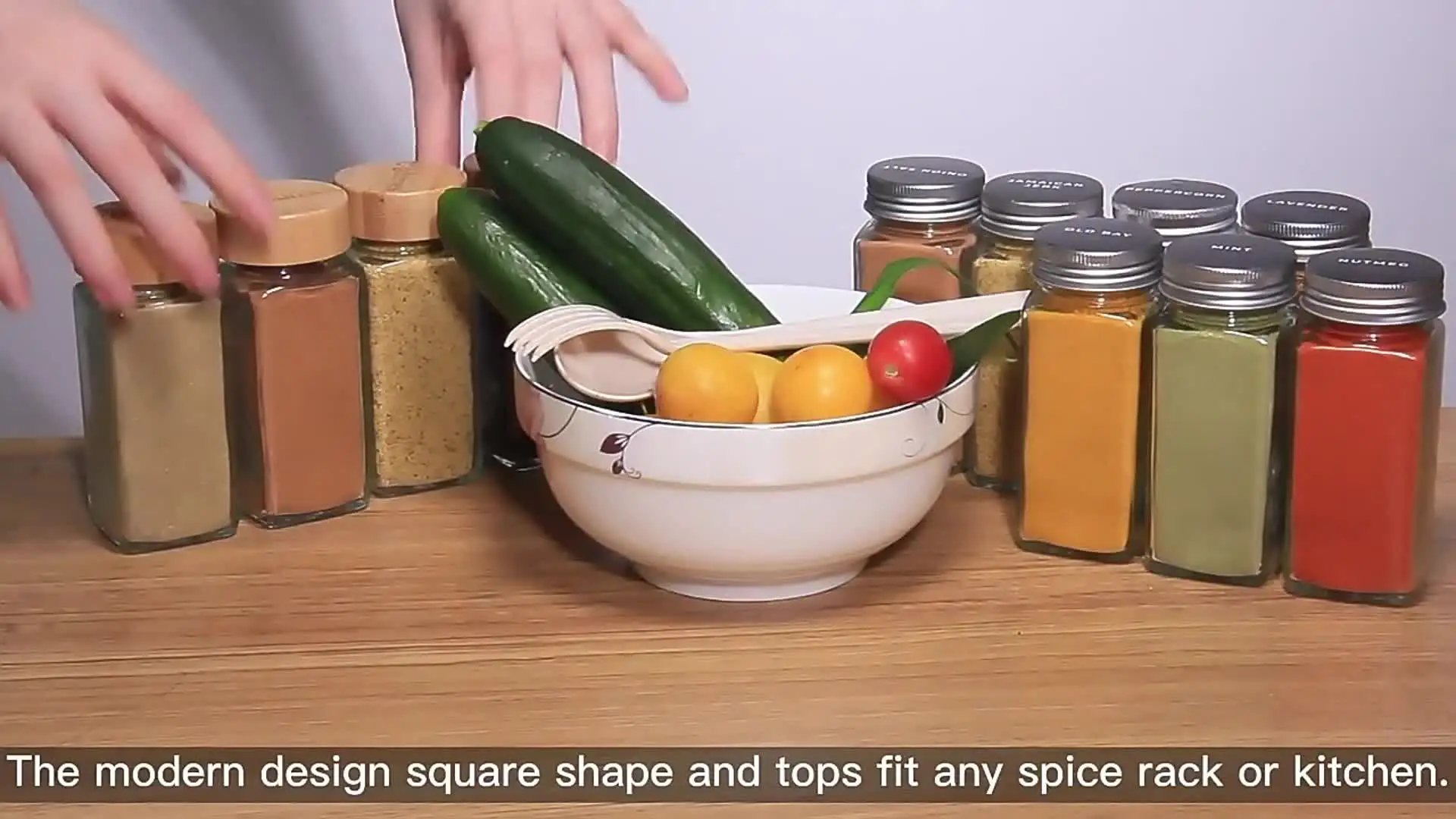 Eco-friendly 80ml 120ml 200ml 260ml Square Glass Seasoning Jar