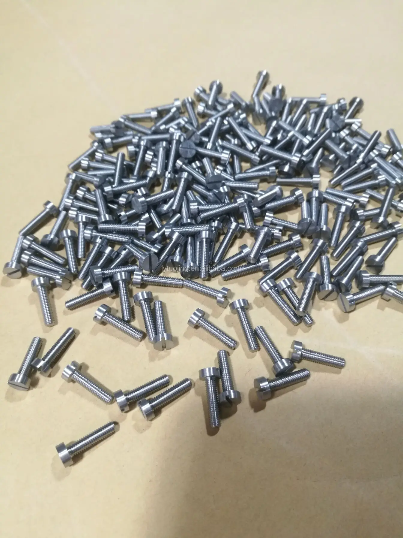 slotted head molybdenum screw M3 DIN 84