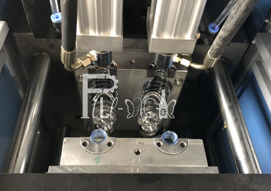 所有行业  机械设备  塑料与橡胶加工机器  拉伸吹瓶机  1.