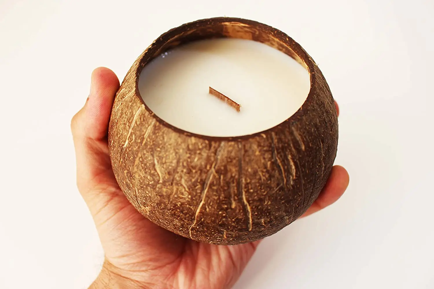 Coconut Candle in Real Coconut Shell/ Natural coconut candle/ Beach Linen Scented Candle/ Beach Wedding Favor/Tropical/ Best Smelling Candle