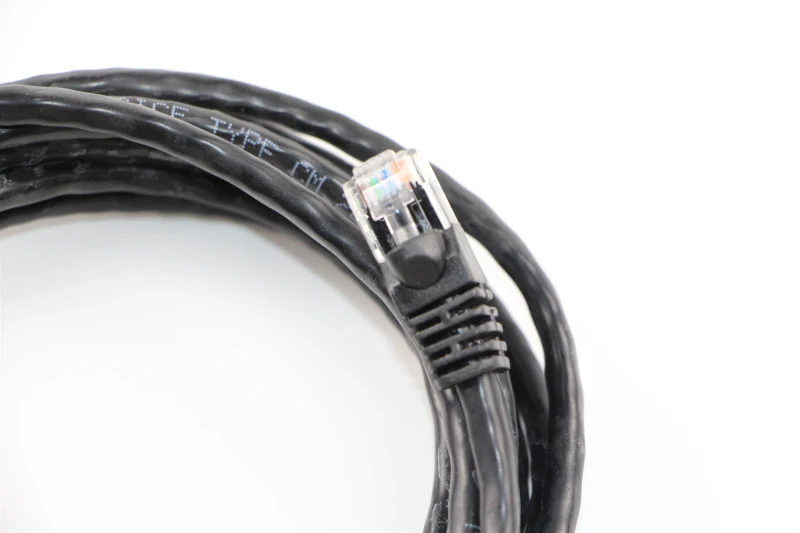 Patch cable (28)
