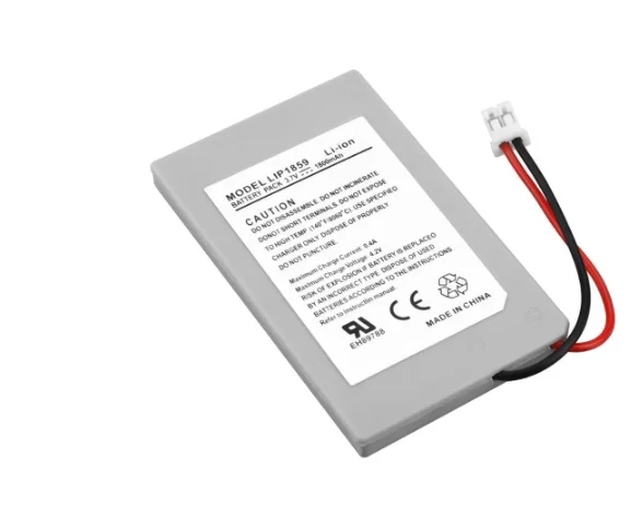 Side-by-side comparison of original Sony LIP1359 and third-party 1800 mAh replacement