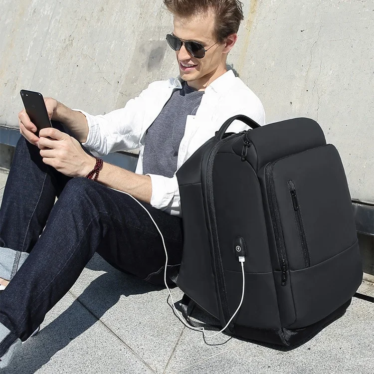 Mochila De Viaje Para Hombre,Morral Creativo De Gran Capacidad A Prueba De  Salpicaduras,Venta Al Por Mayor - Buy Otros Mochila,Bolsa De Viaje,Bolsa De  Deportes Product on Alibaba.com