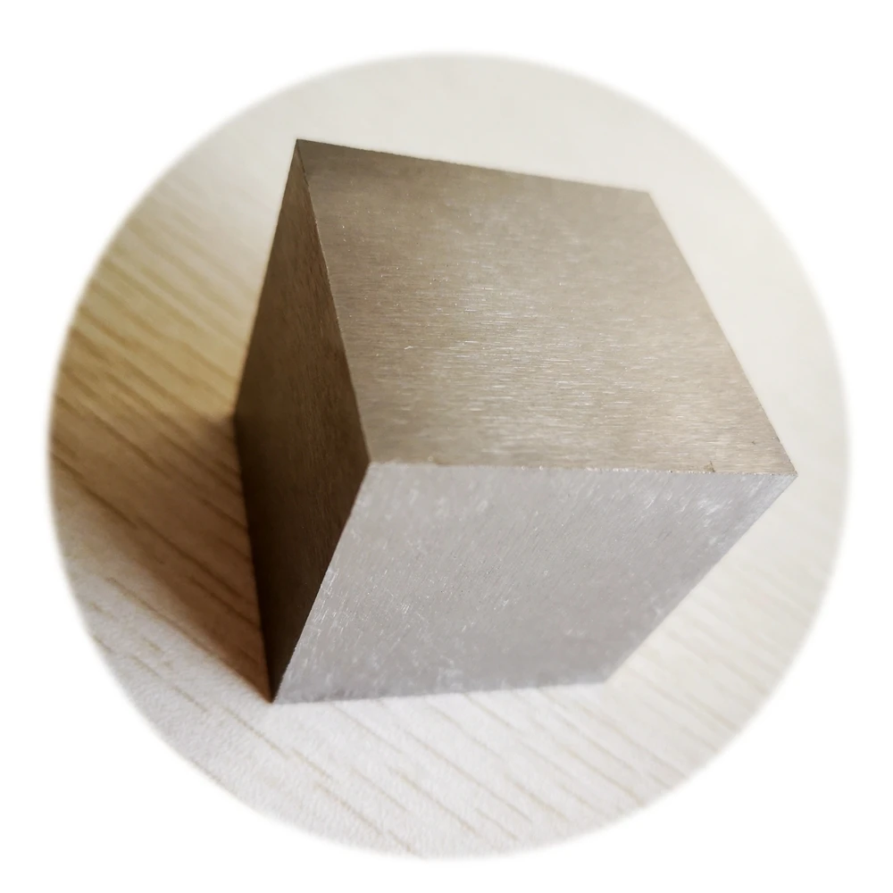 95% 纯钨钨锭以合理的价格出售