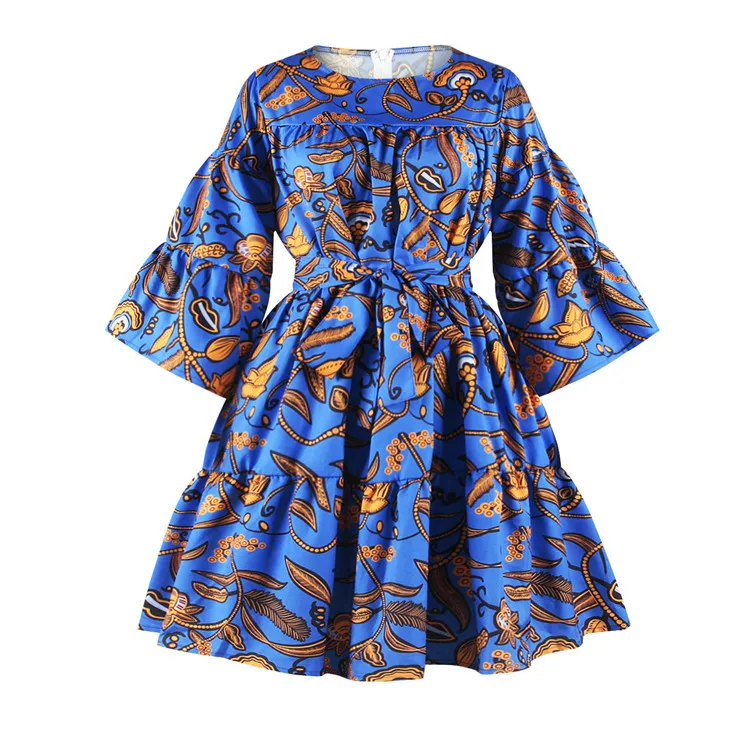lady african dresses.jpg