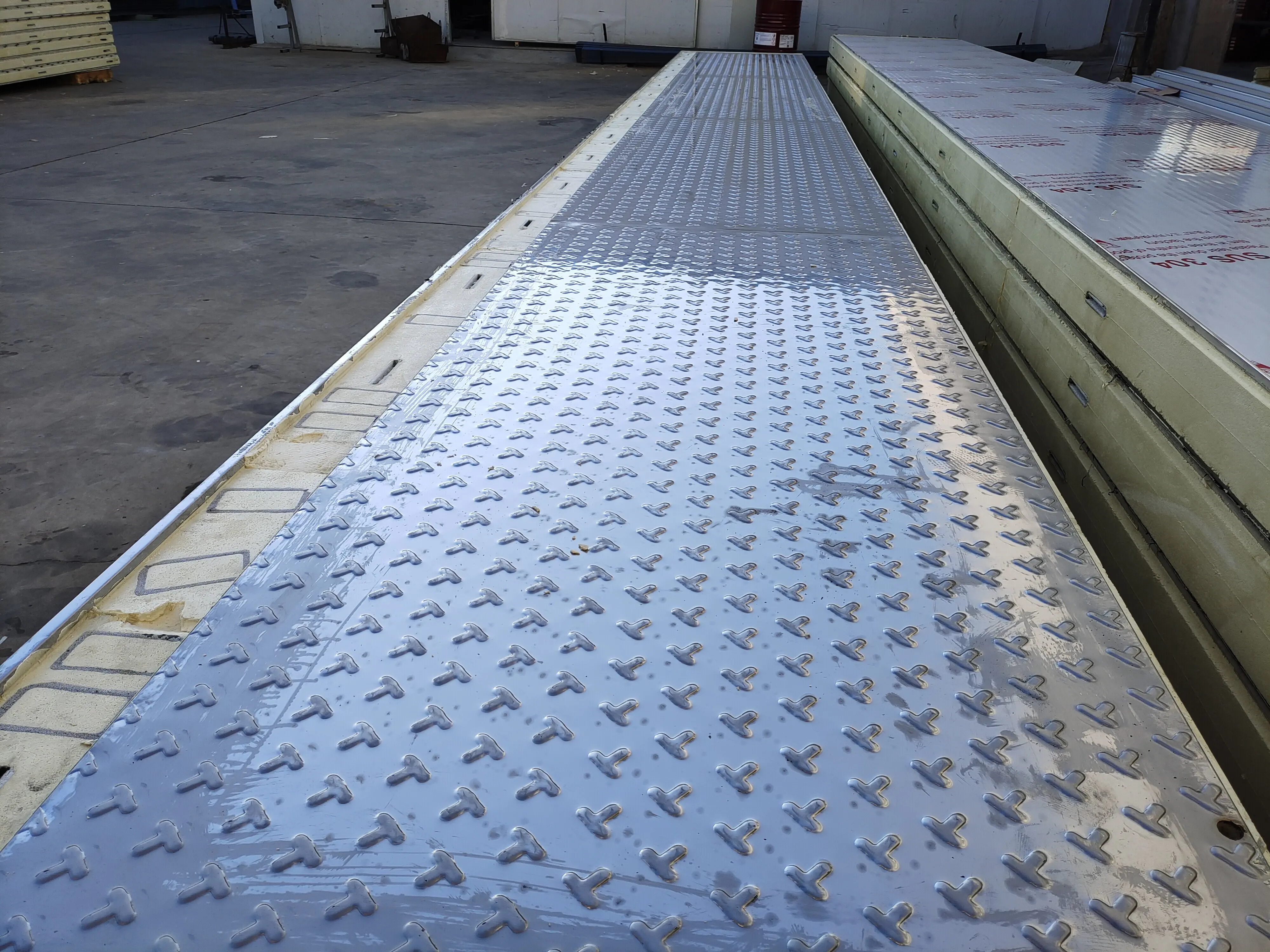 Polyurethane Sandwich Panel, 75mm, 100mm, 120mm, 150mm - detail 6