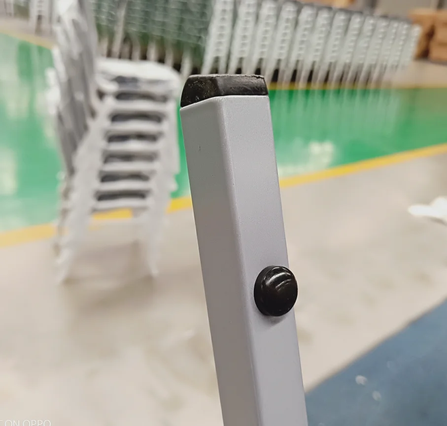 chair foot.png