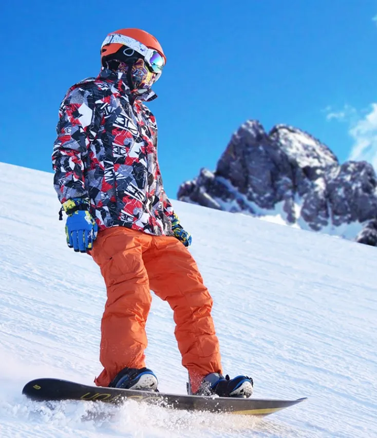 高山滑雪图片一人图片
