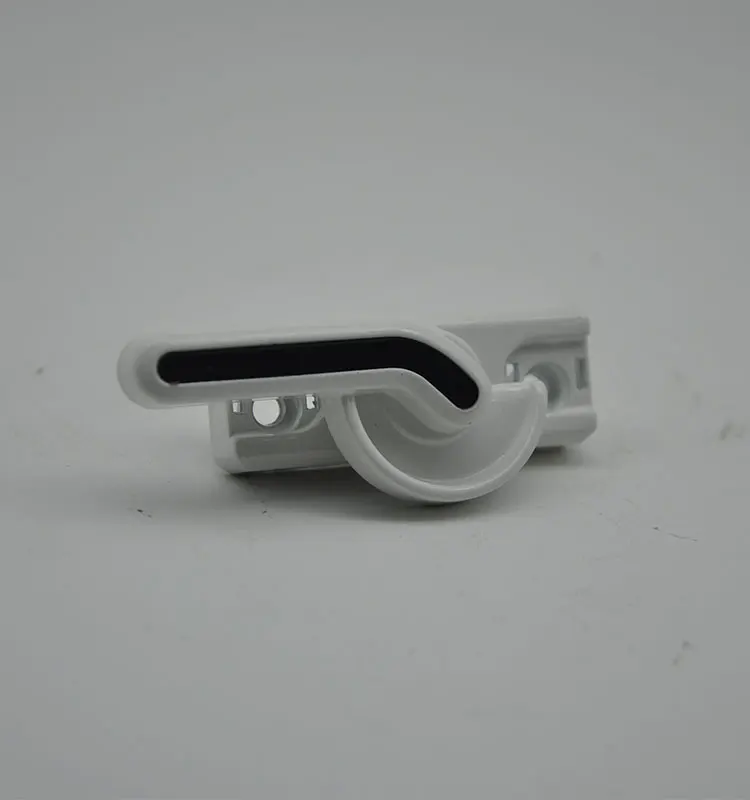 Aluminum sliding window crescent window lock