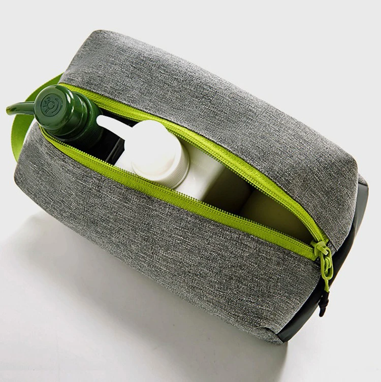 toiletry bag 2.JPG