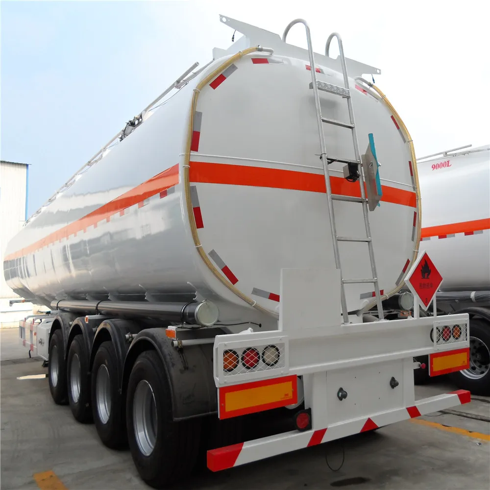 3 轴多车厢油罐车/坦克半挂车与 3 轴