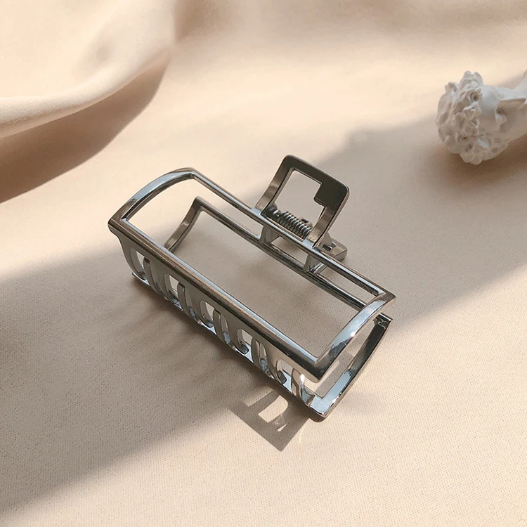 Yucat Simple Europe Women Fashion Retro Large Hair Clips Hair Accessories Gold Silver Hollow Shower Metal Hair Claw.jpg