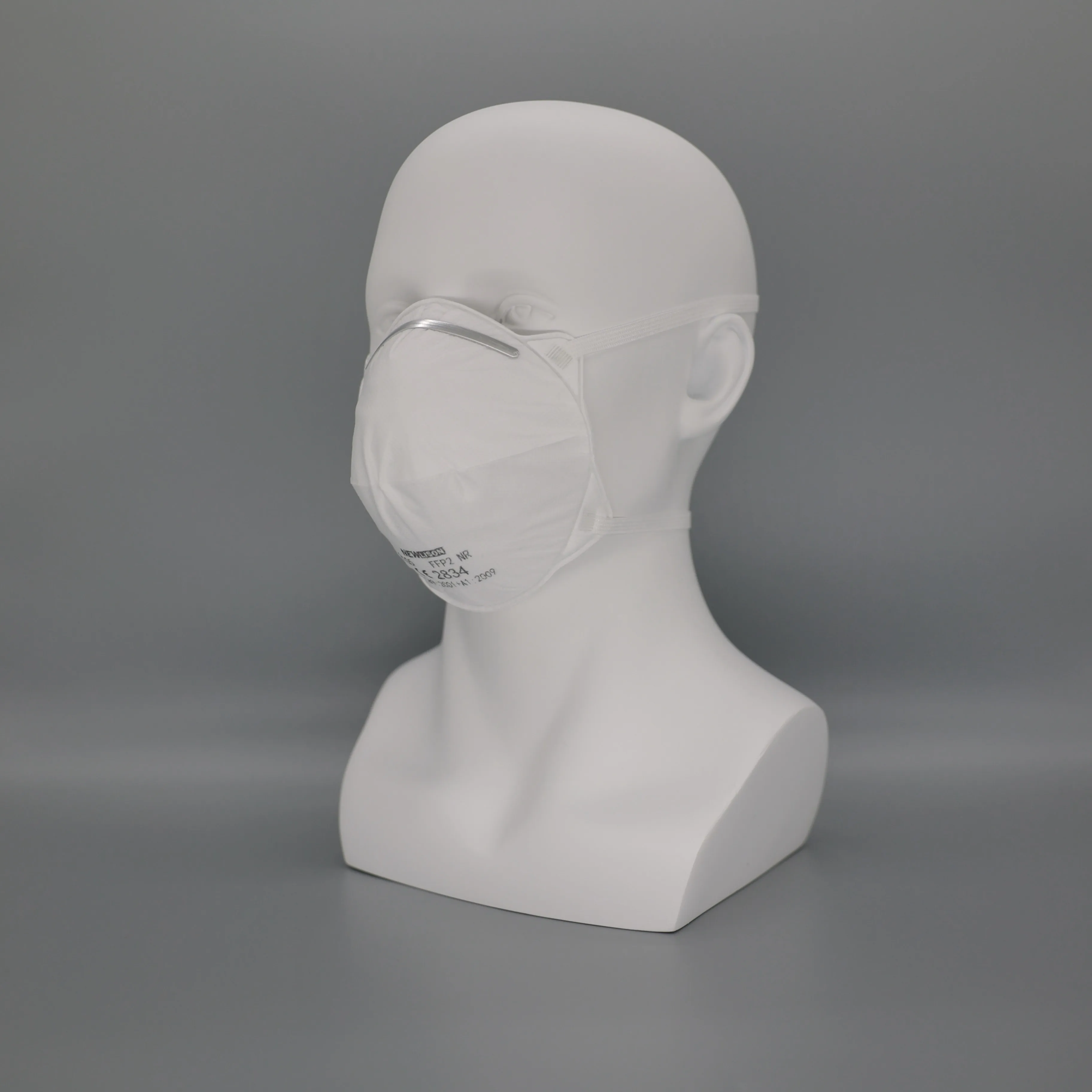 2105 FFP2 3X0A7989