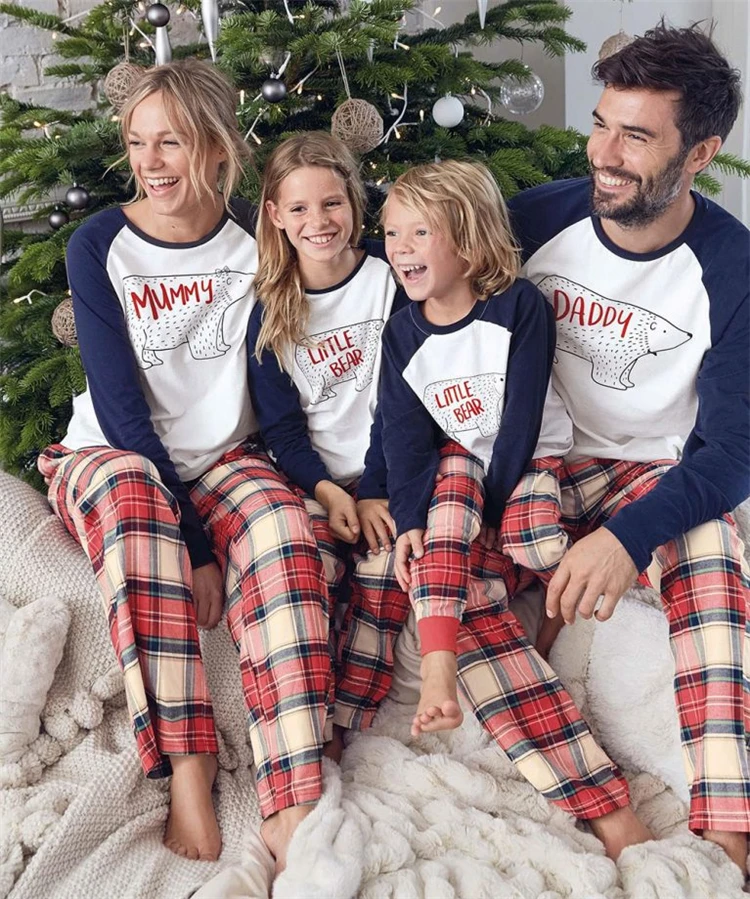 соответствия семьи рождество пижамы изображение 