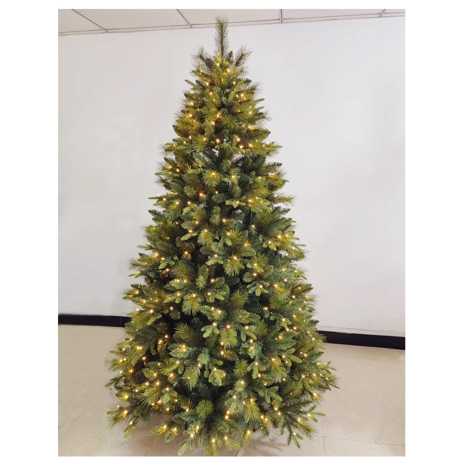 Wholesale 210cm Luxury Christmas Tree High Quality Thick PE + PVC Mixed LED Ornaments for Xmas Party Decoration details