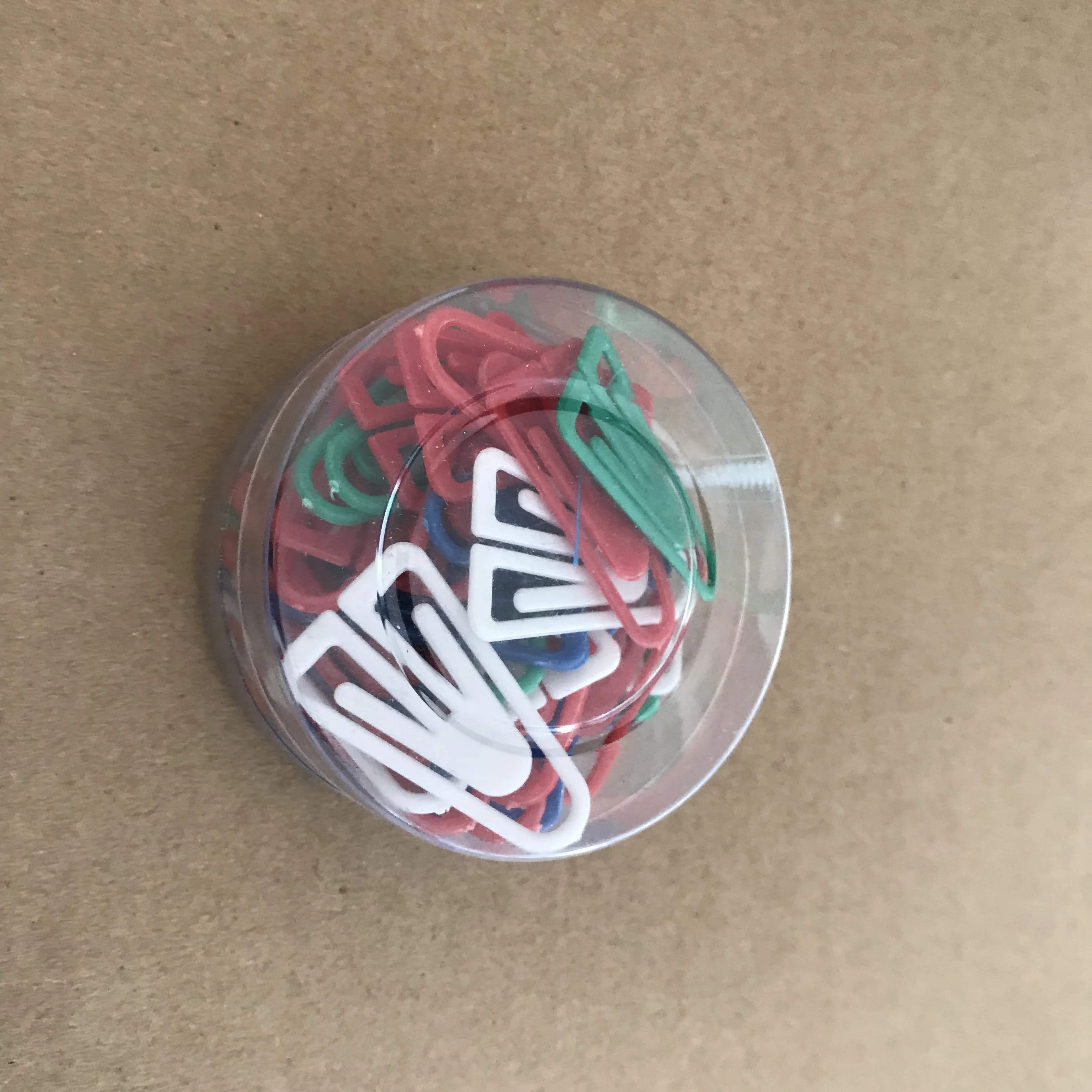 Triangle Plastic Paper Clips,13/8 Inch,Assorted Colors Buy Plastic Triangle Paper Clips