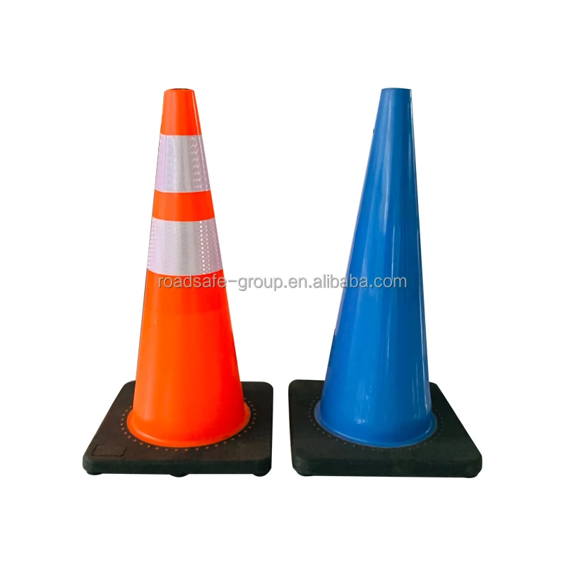 Road Safety Cones Black Base Warning Traffic Cones Reflective Tape Pvc