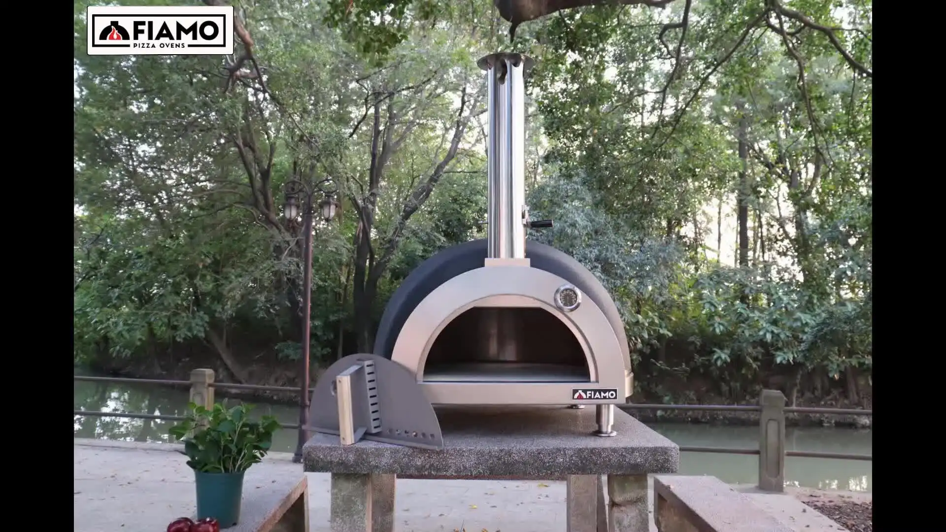 Wholesale Freestanding FIAMO 69cm Diameter Wood Fire Clay Pizza