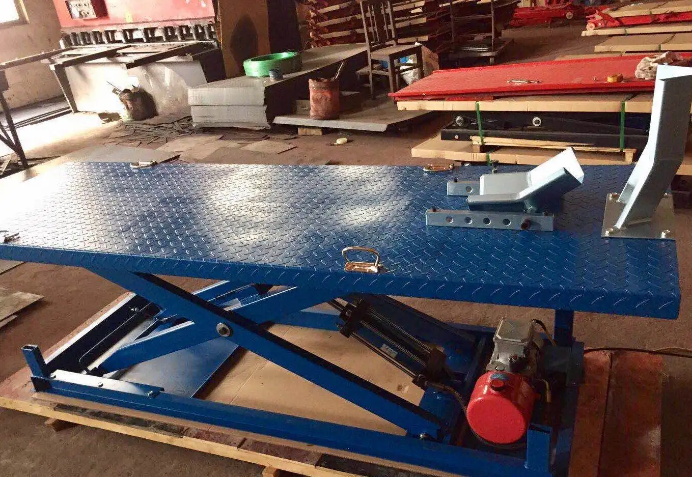 800lb Motorbike Bike Motorcycle Lift Air Hydraulic With High Quality