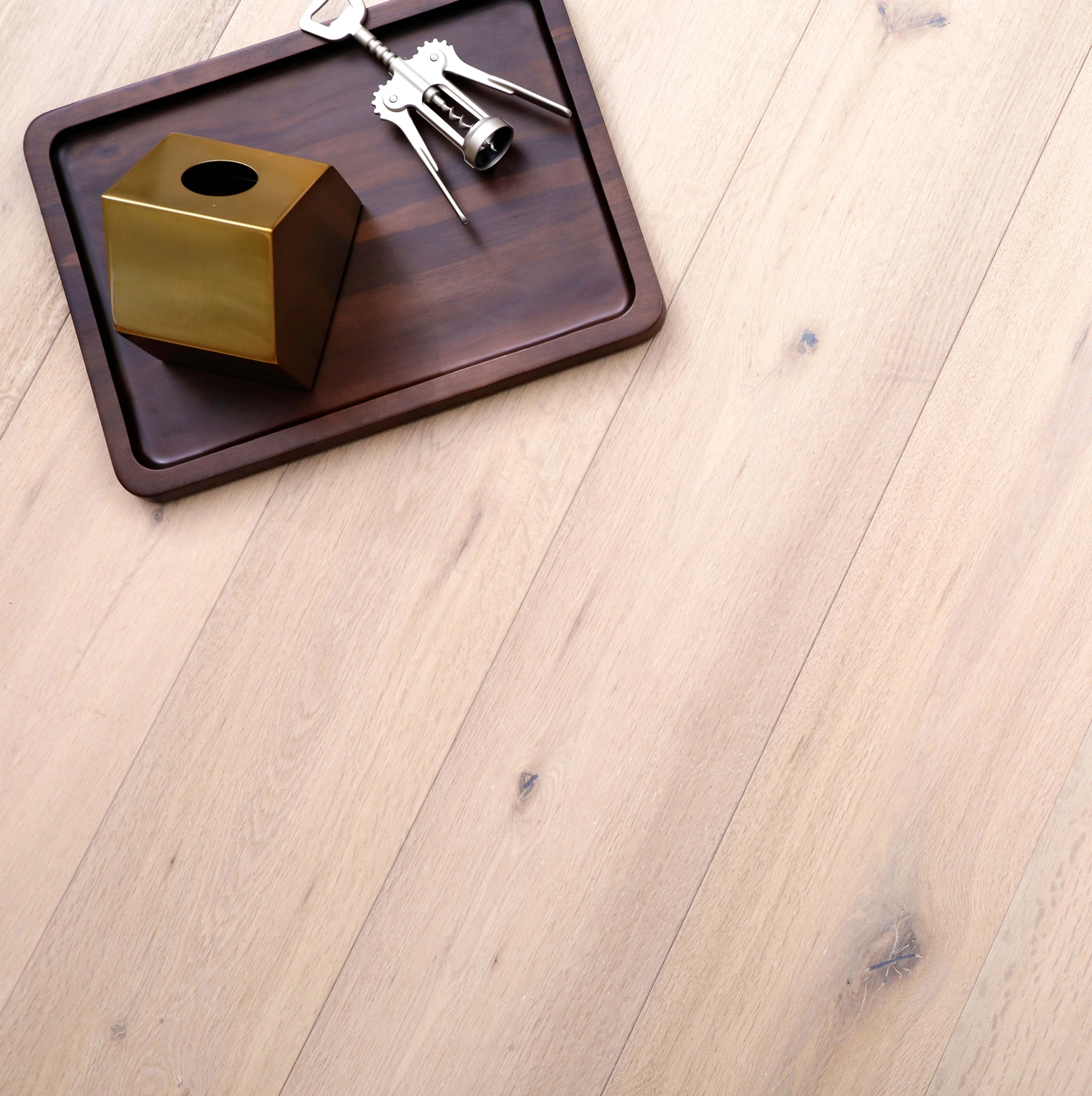 14毫米烟熏欧洲橡木工程木瓦地板板