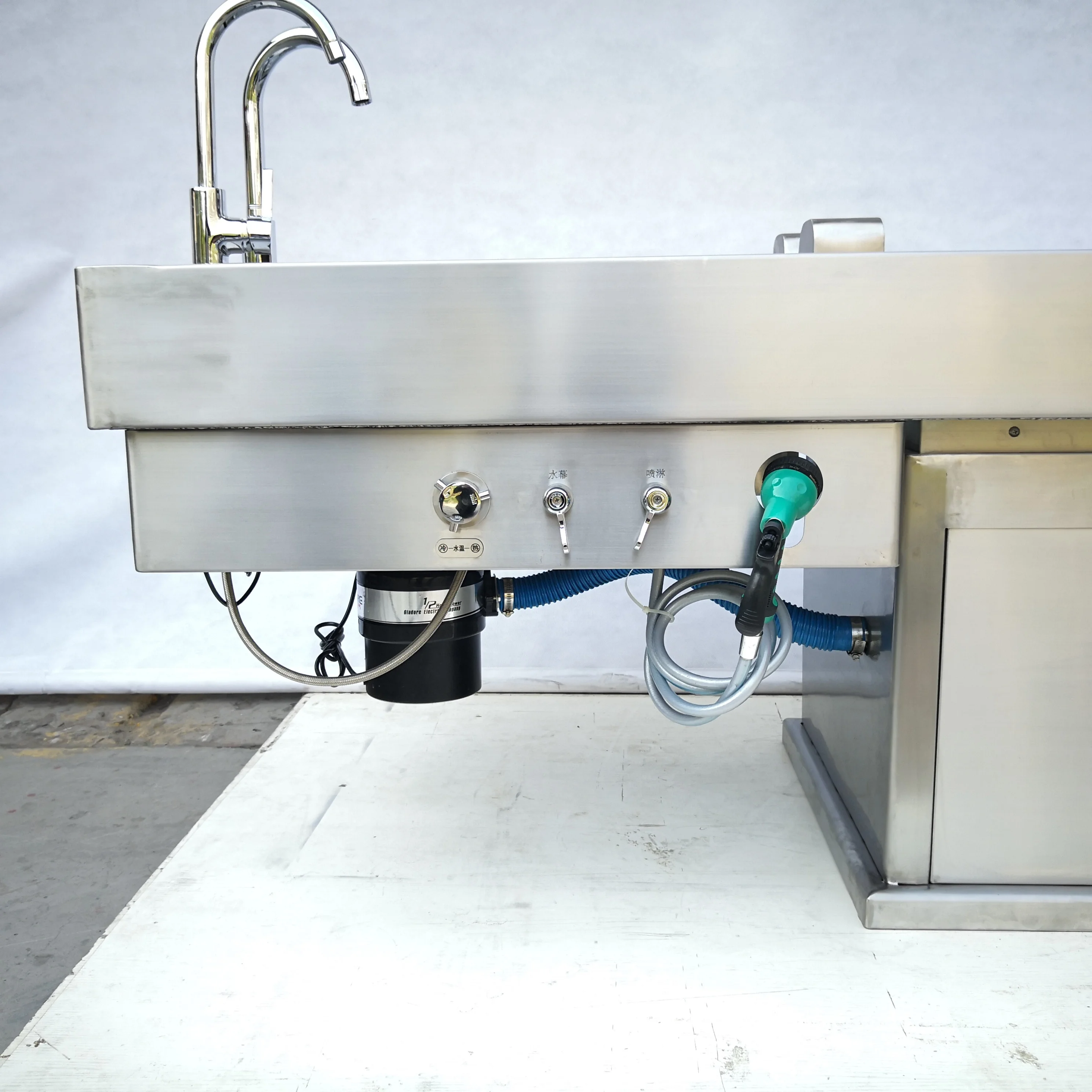 Stainless Steel Made Autopsy Table for Postmortem Examination ...
