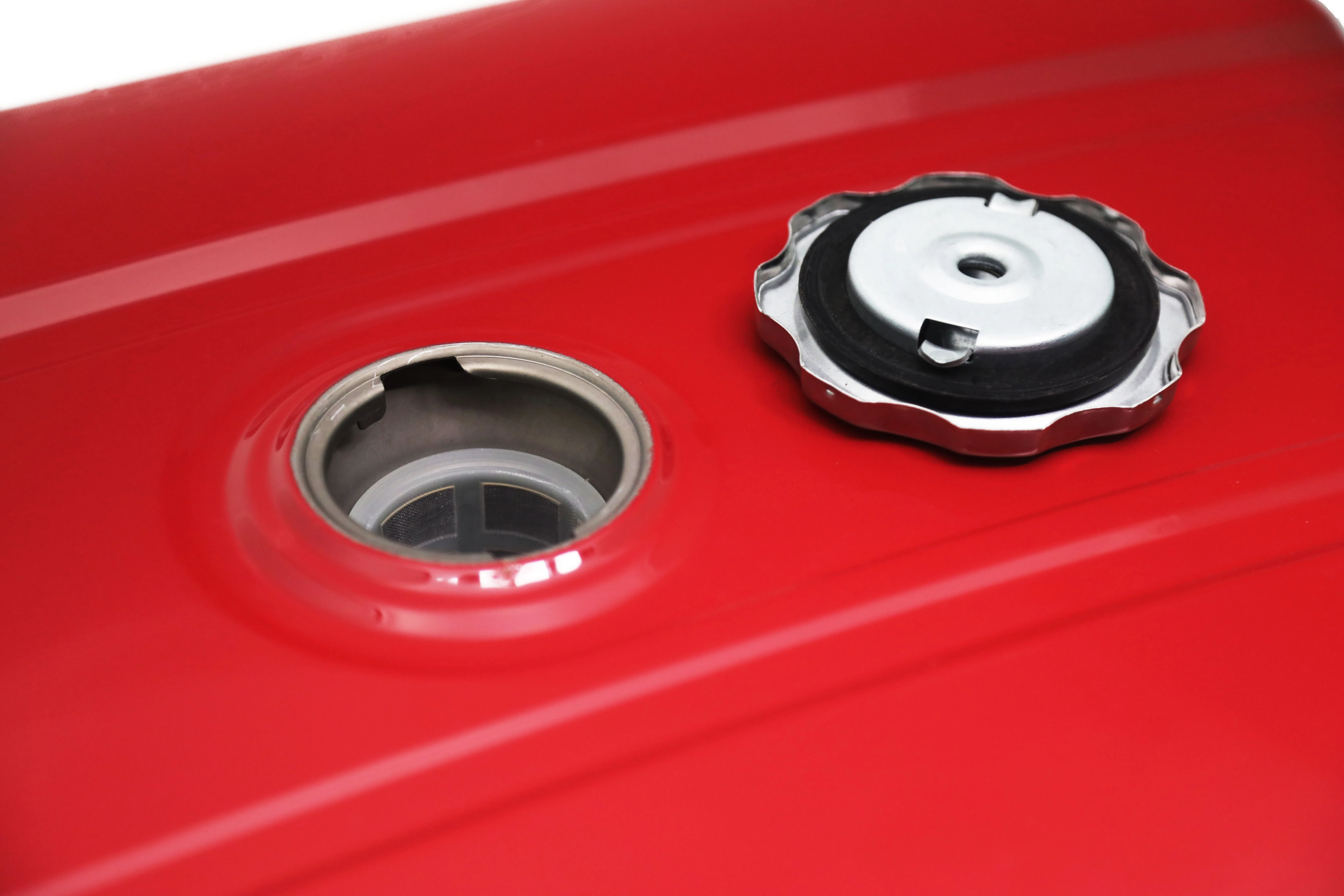 WARRENAU 7 Gallon Universal Generator Fuel Tank – Red – With Gauge, Filter, Petcock – Fits EC6500