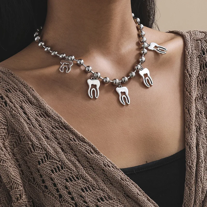 个性创意圆珠锁骨项链非常简单时尚女士合金牙齿项链