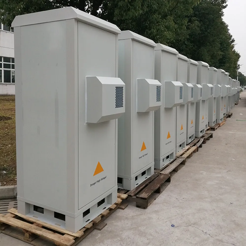 42U Double Wall Outdoor Telecom Cabinet Floor Standing