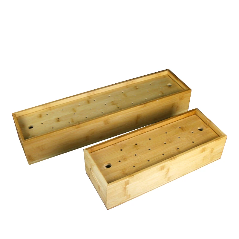 
A wooden box that can hold dry ice 