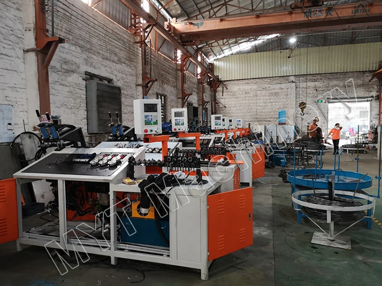 wire-bending-machine 3