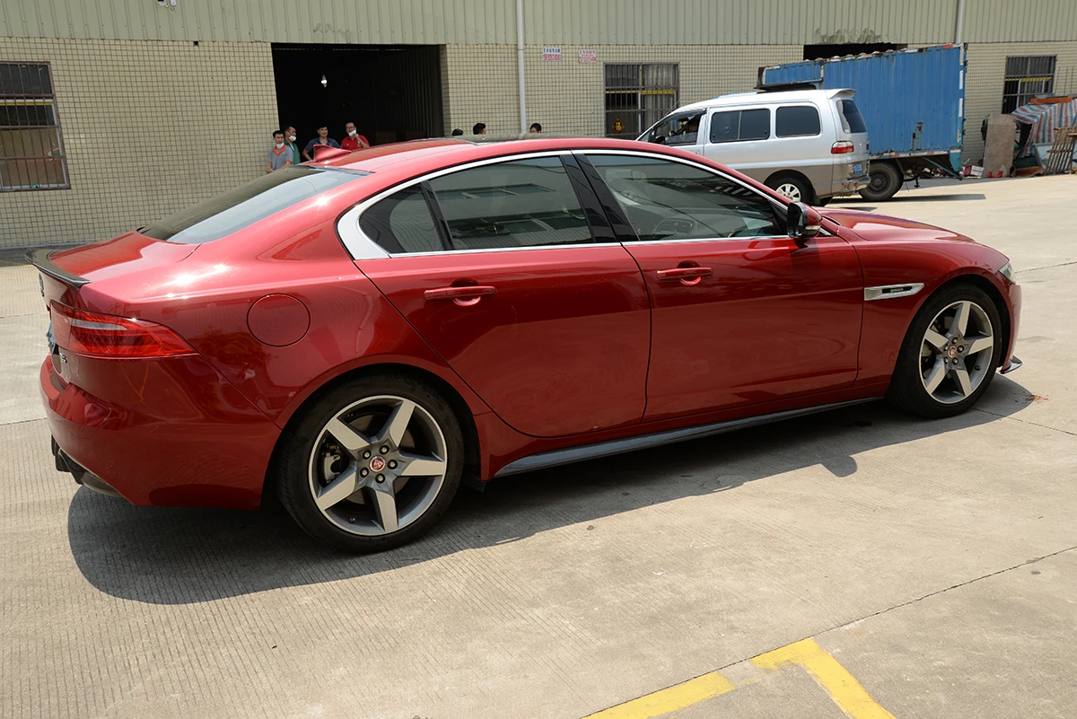 jaguar xe side skirts