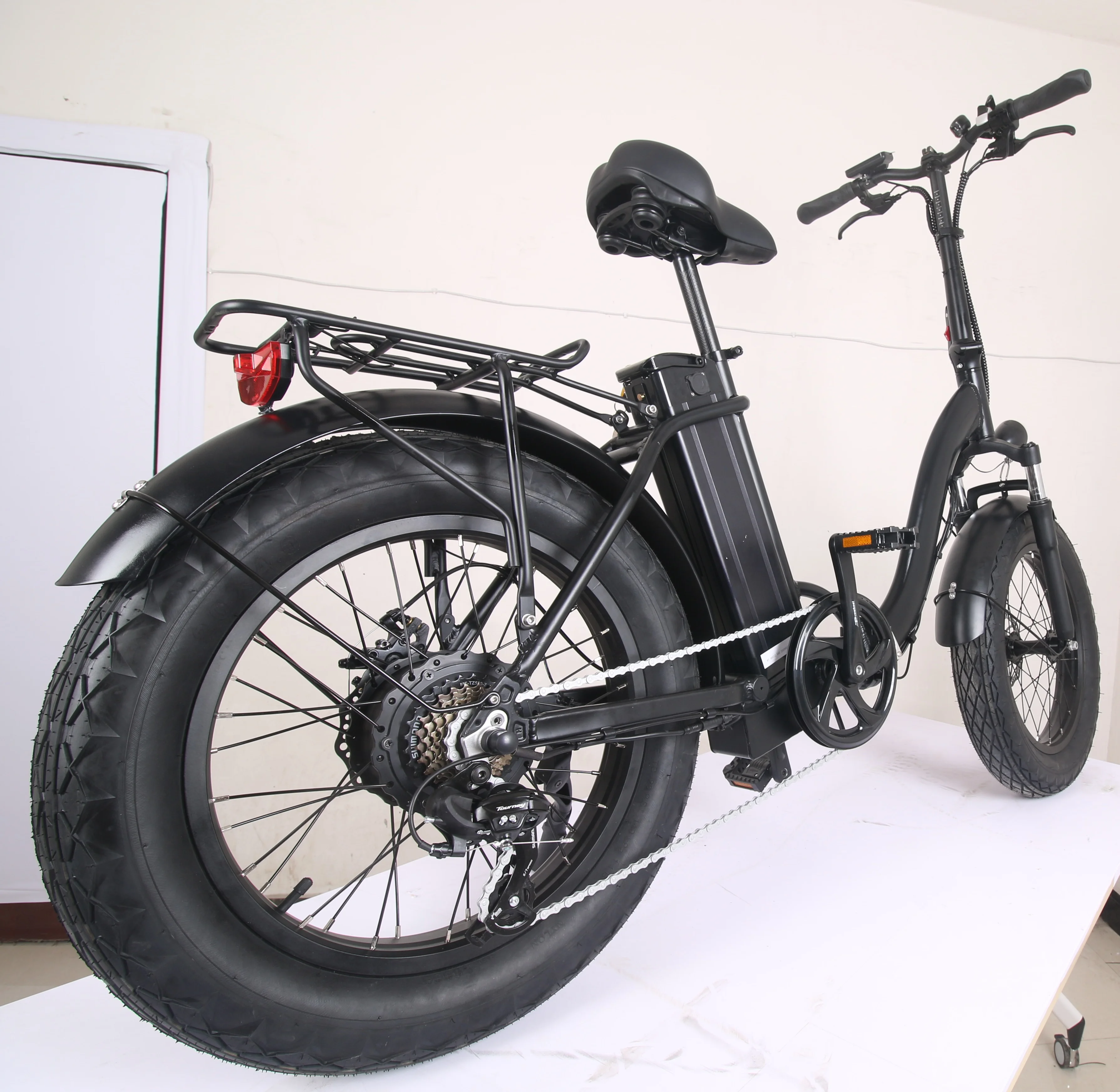 产品名称 s600女士自行车 电池 48v 15ah 品牌 dogebos 颜色 黑色