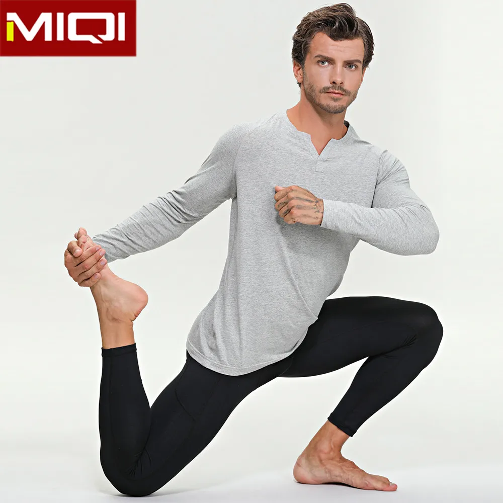 定制健身男士瑜伽裤设置黑人瑜伽服装的男人