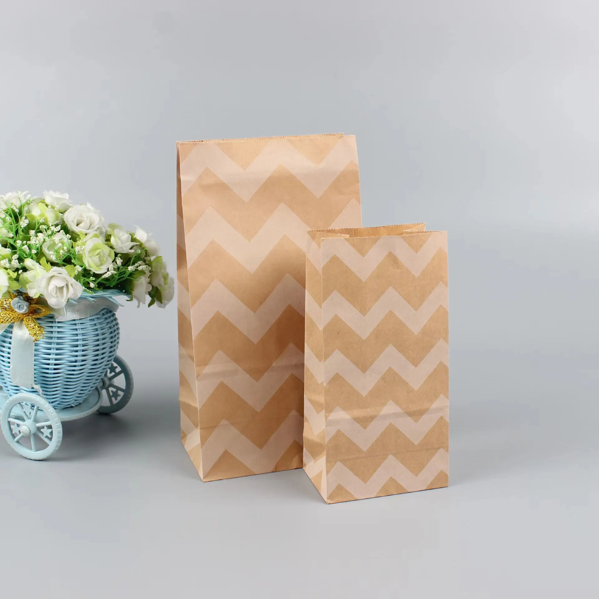 Polka-dot Paper Bag Kraft Paper Bag Thin Kraft Paper Bag - Buy Kraft ...