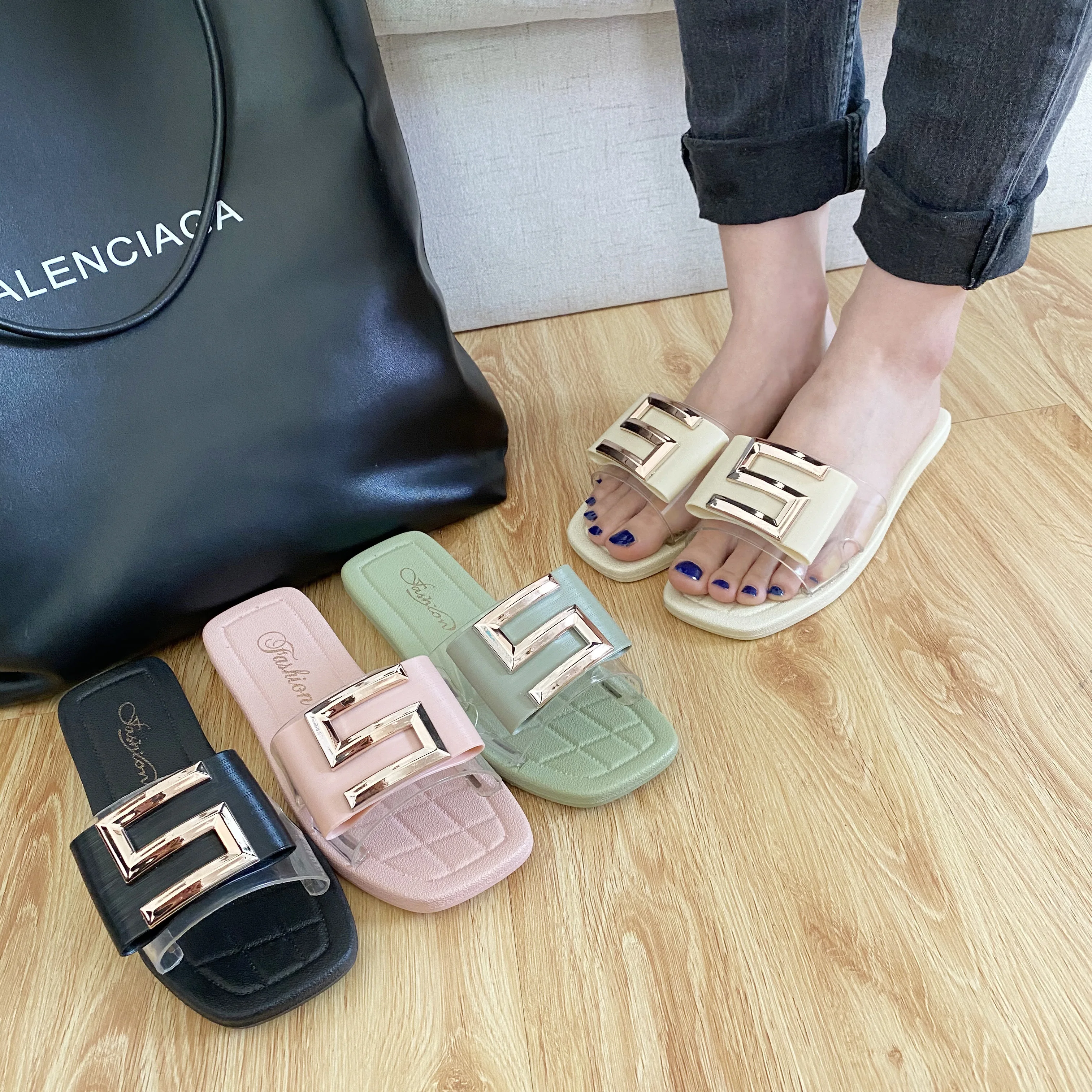 plain sandals (2)