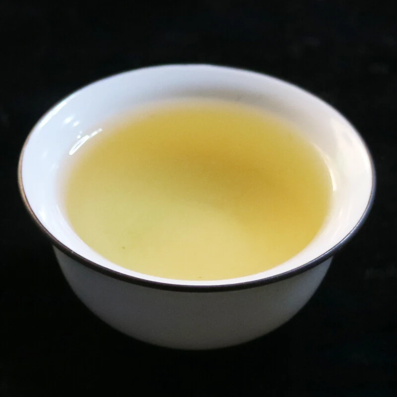 Top Quality Chinese Organic White Tea Silver Needle Bai Hao Yin Zhen Tea - 4uTea | 4uTea.com