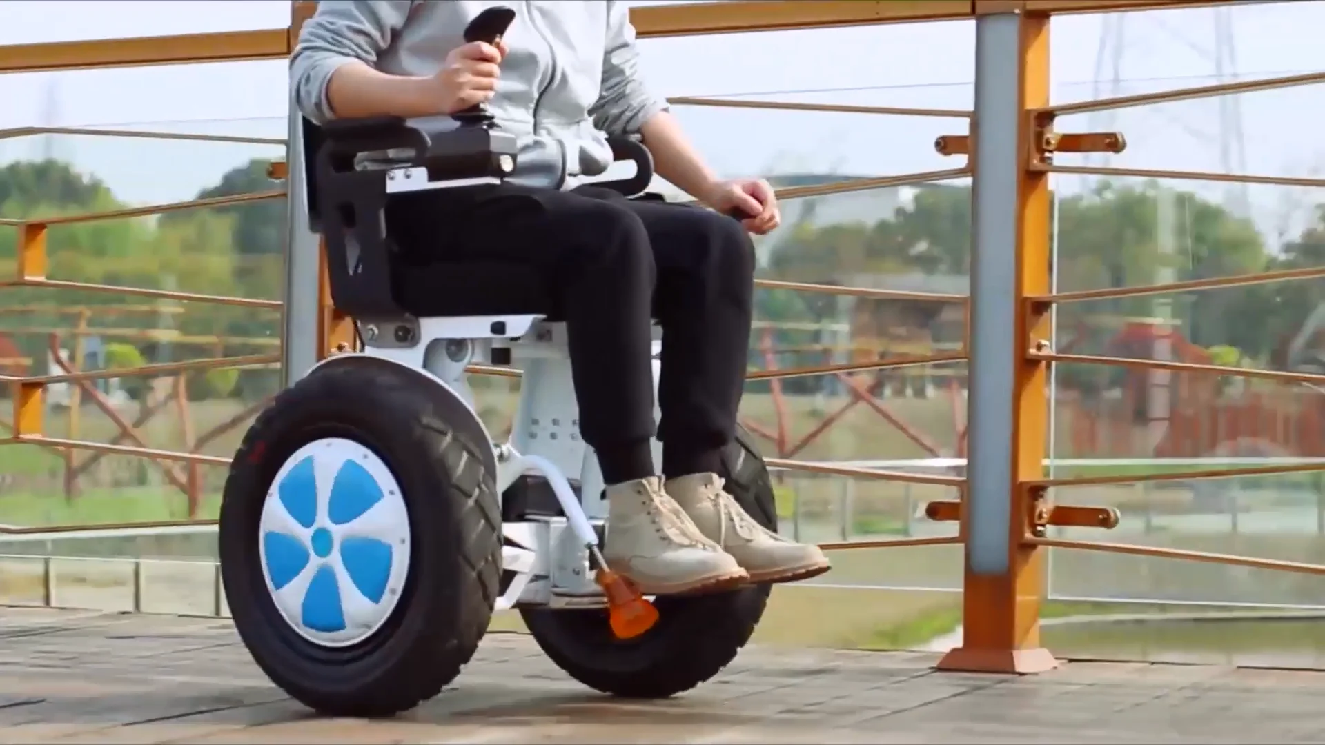 Airwheel а3 Segway